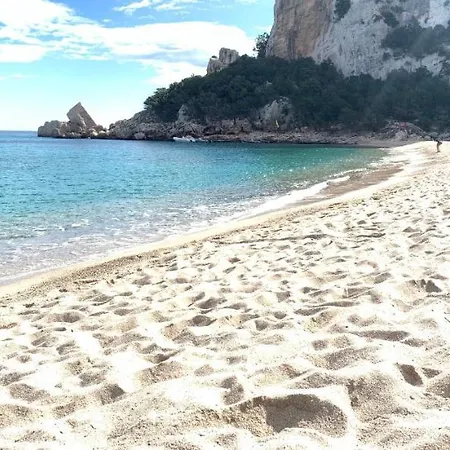 Caposchiera Indipendente. * San Teodoro (Sardinia)